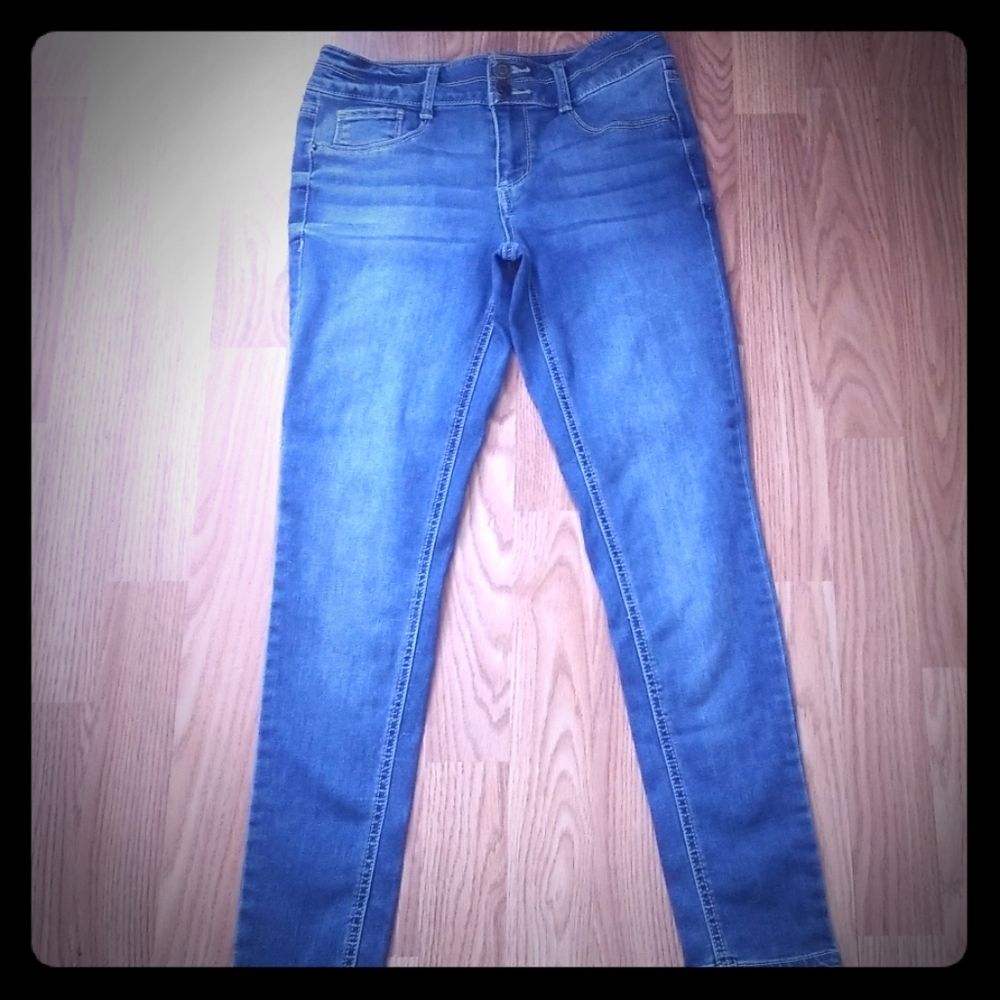 Mudd Mid-rise Jean Legging